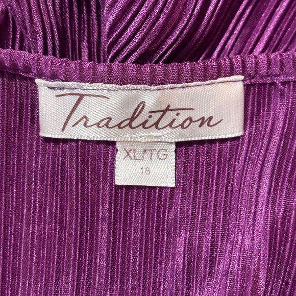 Vintage Traditions Purple Short Sleeve Tee Top - Picture 5 of 10